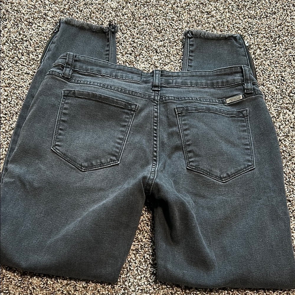 KanCan Black Ankle Cropped Jeans - Picture 8 of 9